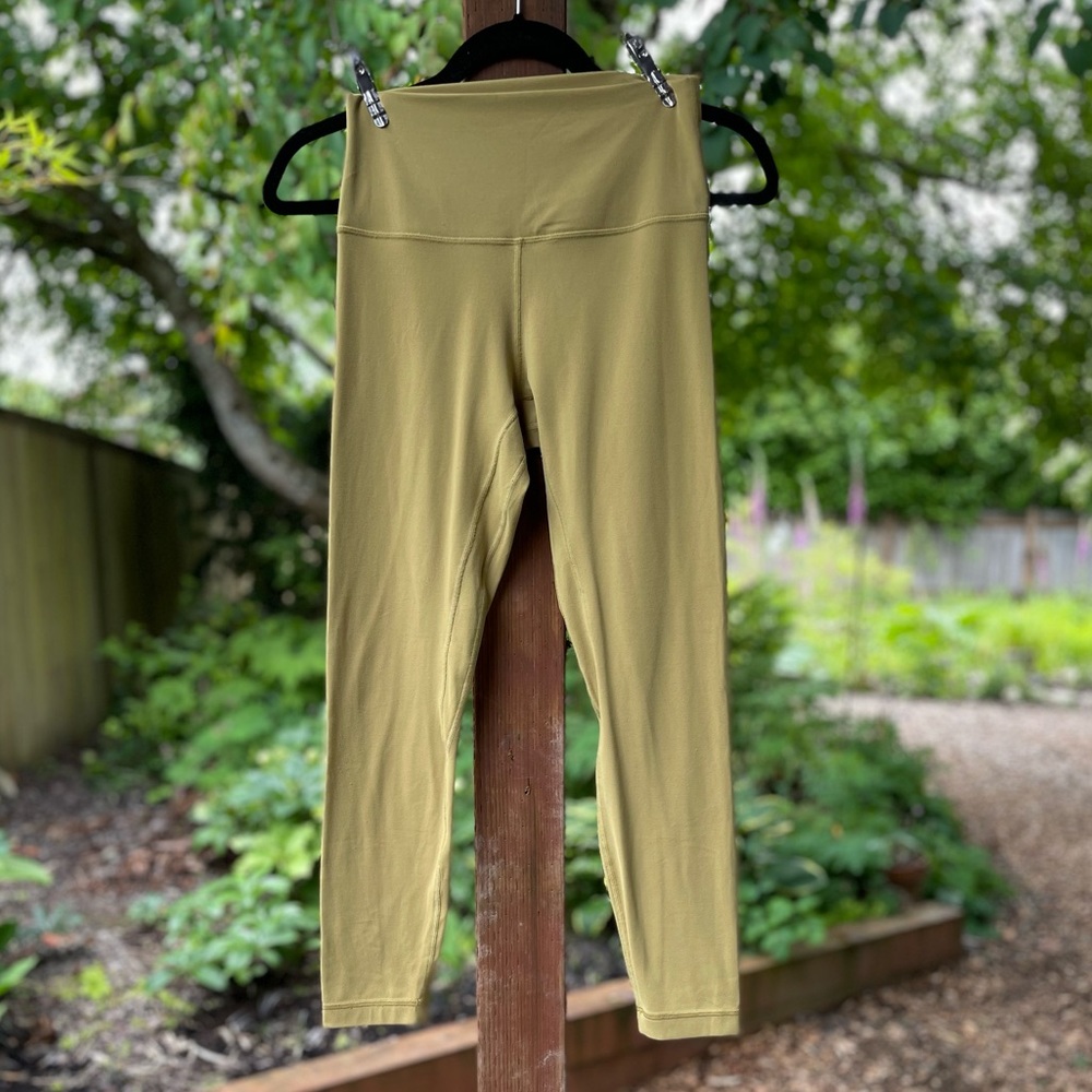 [LULULEMON 7/8 Aligns